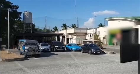 kinantot sa loob ng sasakyan|2 pulis nag.